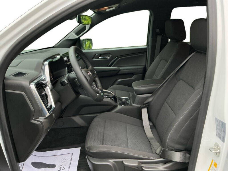 2024 GMC Canyon Elevation