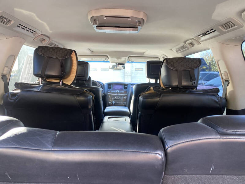 2011 Infiniti QX56