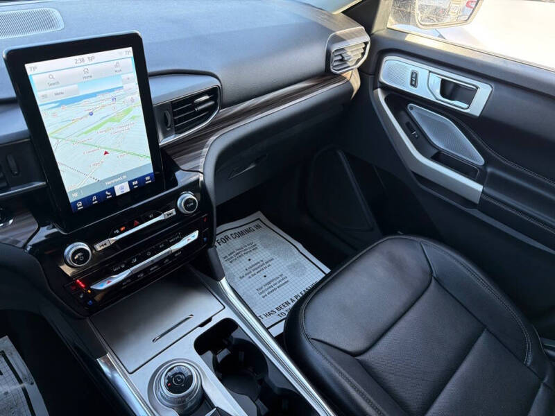 2022 Ford Explorer Limited
