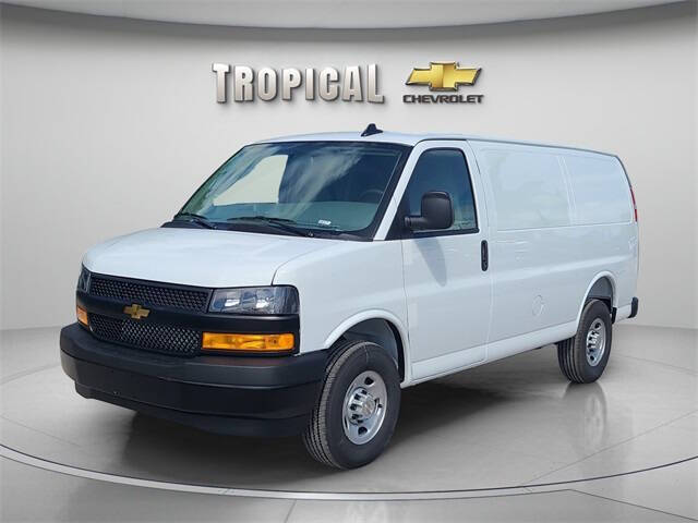 2025 Chevrolet Express 2500