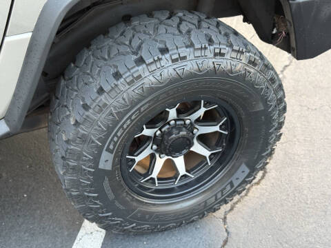 2003 HUMMER H2 Adventure Series