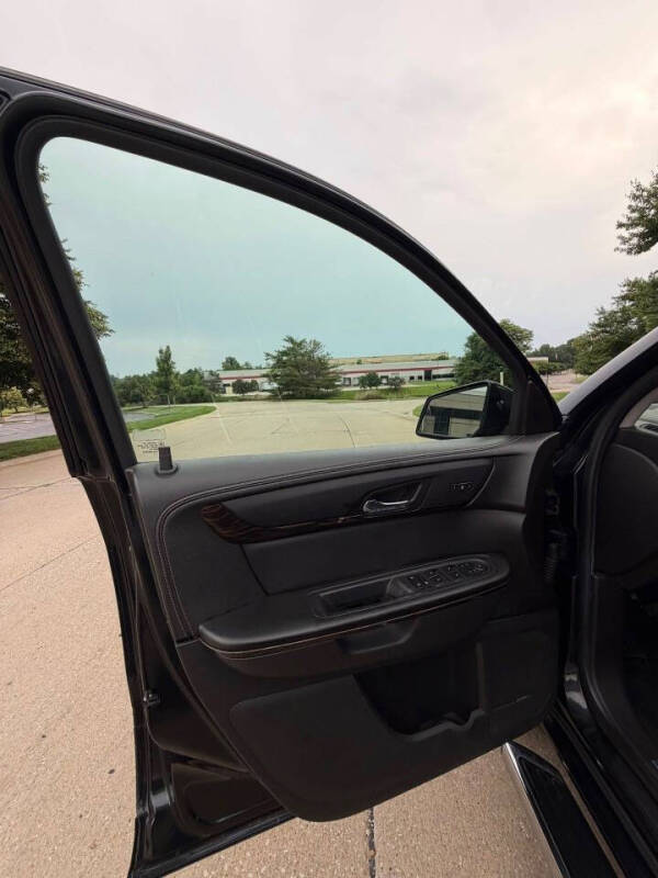 2015 GMC Acadia Denali