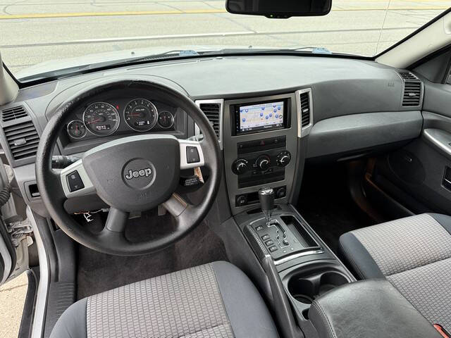 2010 Jeep Grand Cherokee Laredo