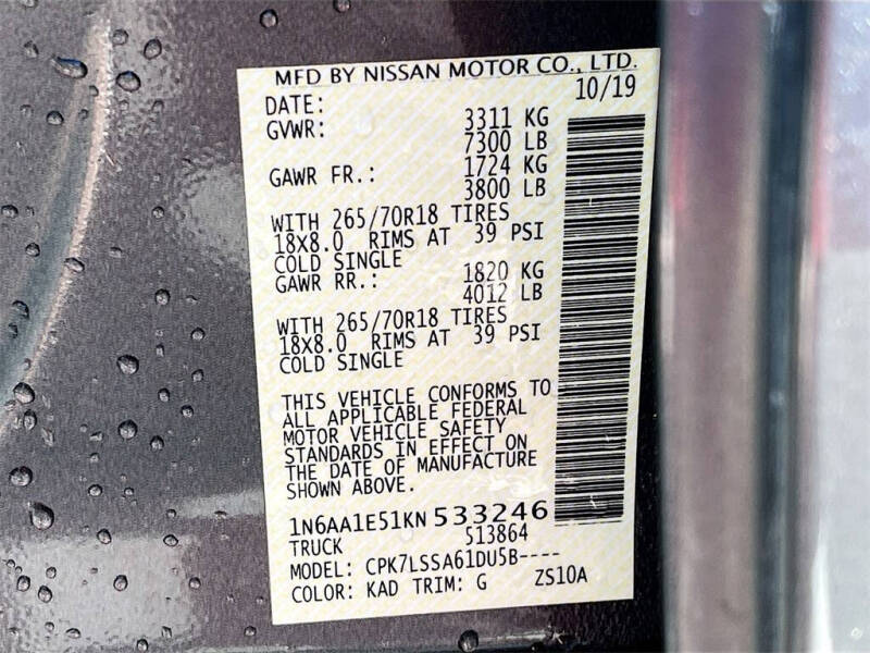 2019 Nissan Titan SV