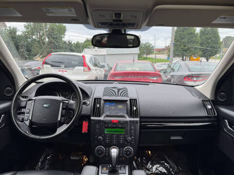 2012 Land Rover LR2 HSE LUX