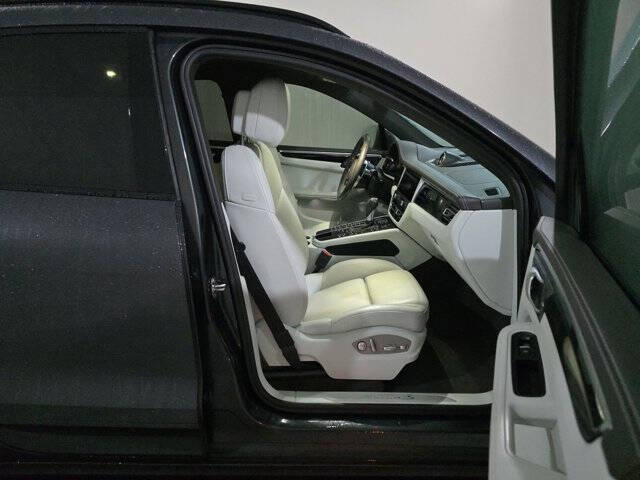 2021 Porsche Macan S