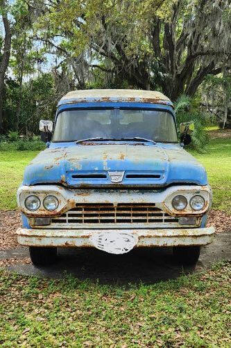 1960 Ford F-100