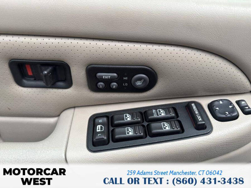 2002 Cadillac Escalade