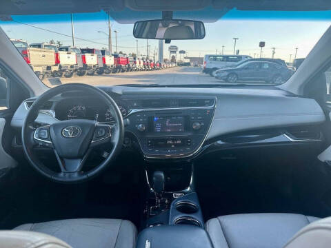 2013 Toyota Avalon XLE