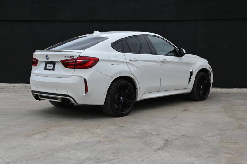 2018 BMW X6 M