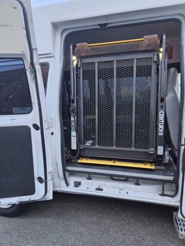 2013 Ford E-Series E-250