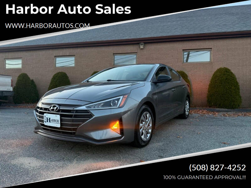 2019 Hyundai Elantra SE's photo