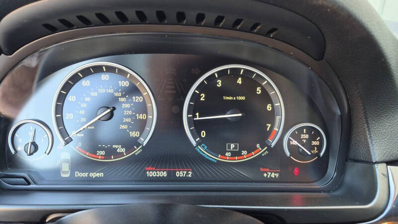2014 BMW 5 Series 528i