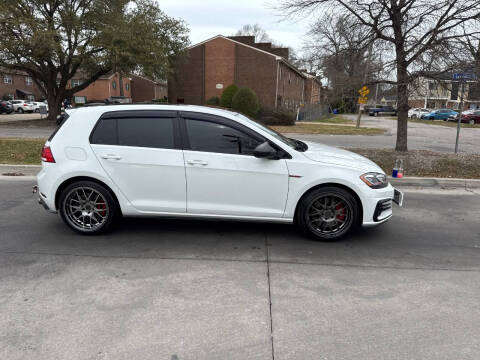 2018 Volkswagen Golf GTI SE