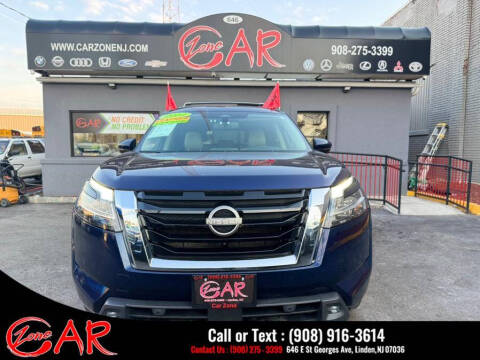 2022 Nissan Pathfinder SL