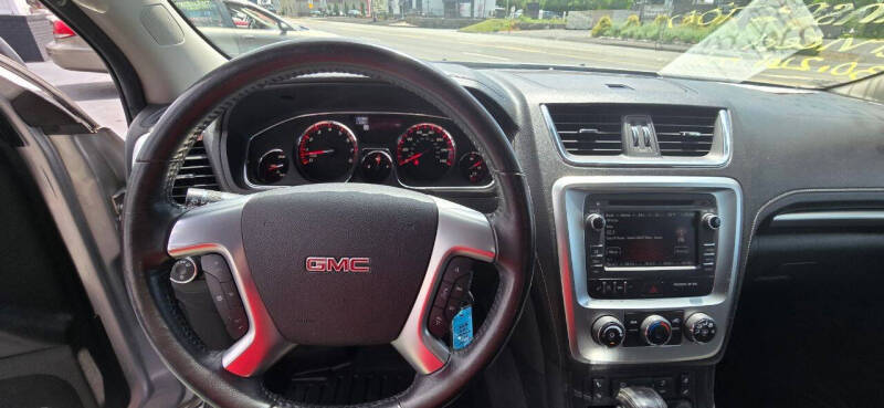 2016 GMC Acadia SLE-2