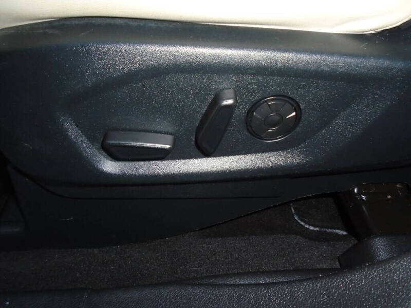 2019 Ford Explorer Platinum