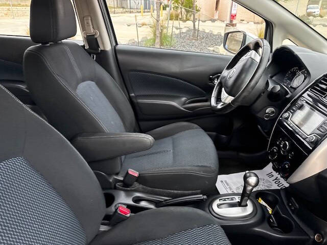 2017 Nissan Versa Note SV