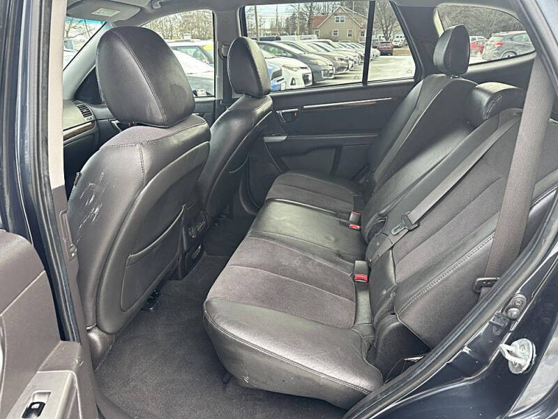 2011 Hyundai Santa Fe SE