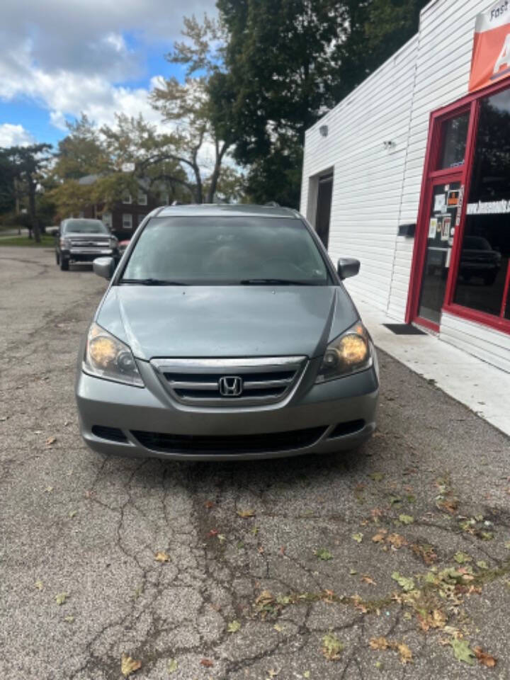 2005 Honda Odyssey for sale at BENZEN AUTO LLC in Ashtabula, OH