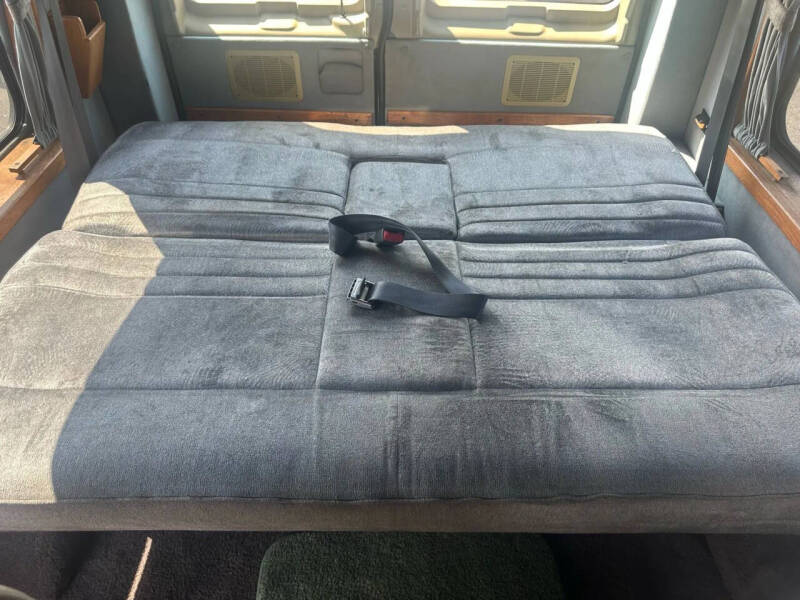 1997 Ford E-Series E-150