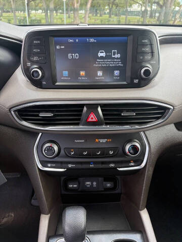 2019 Hyundai Santa Fe SE 2.4L