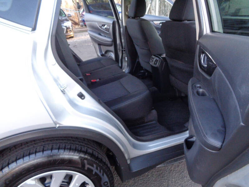 2018 Nissan Rogue S