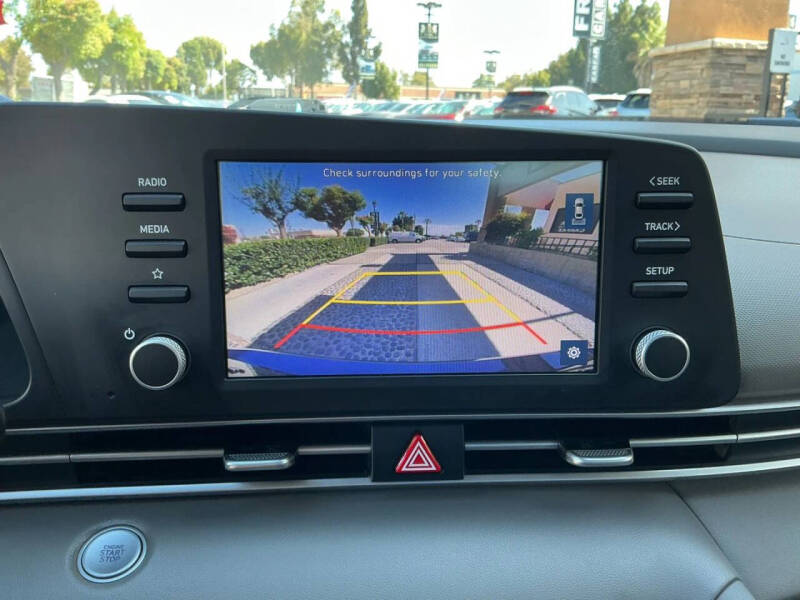 2021 Hyundai Elantra