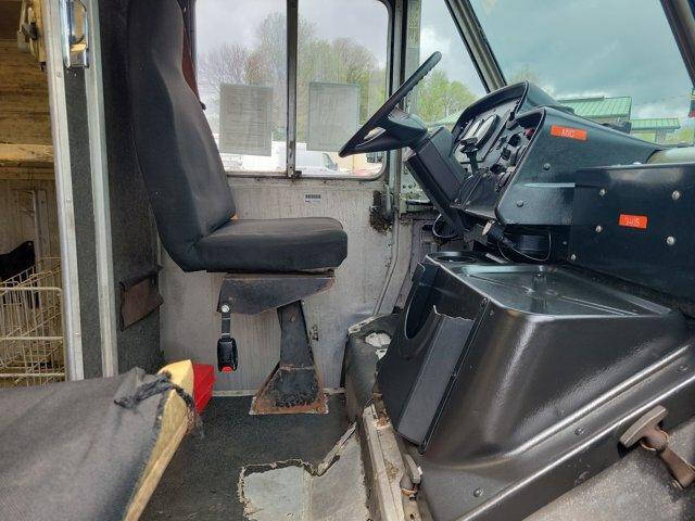 2004 Freightliner MT45 Chassis
