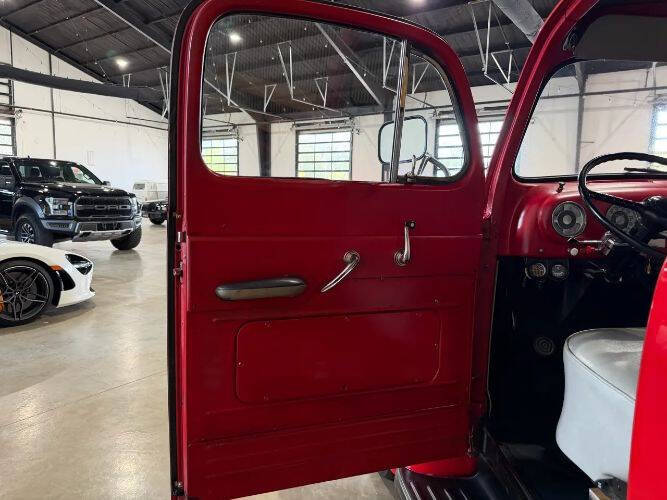 1952 Ford F-1