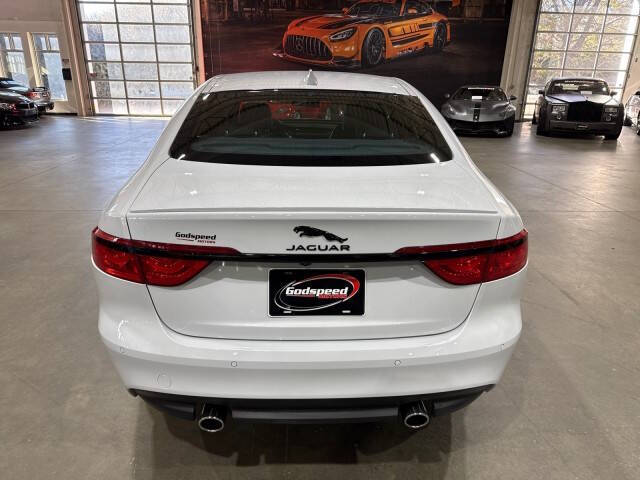 2016 Jaguar XF R-Sport