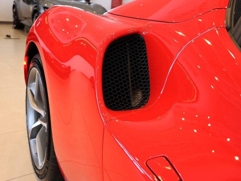 2024 Ferrari 296 GTS