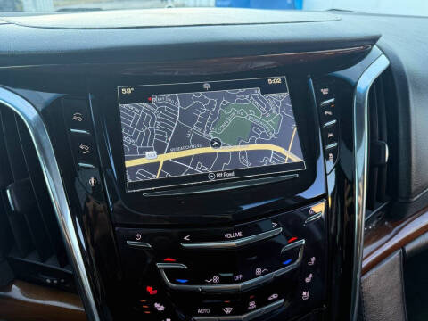 2016 Cadillac Escalade ESV Luxury Collection