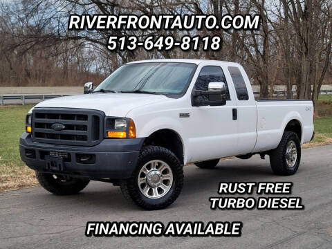 2006 Ford F-250 Super Duty for sale at Riverfront Auto Sales in Middletown OH