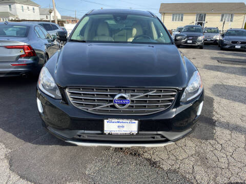 2016 Volvo XC60 T5 Premier