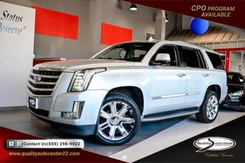 2016 Cadillac Escalade Luxury Collection