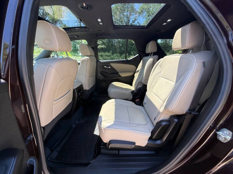 2023 Chevrolet Traverse Premier