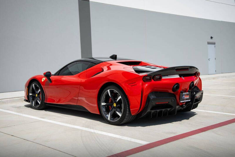2022 Ferrari SF90 Stradale
