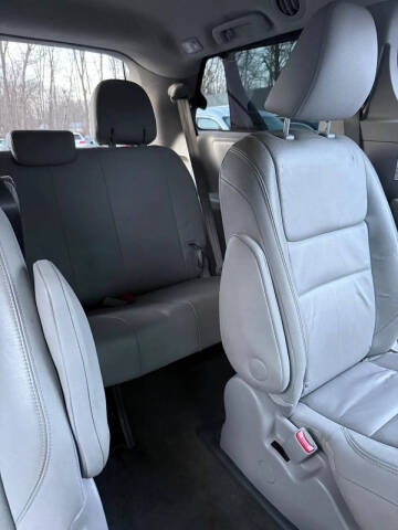 2016 Toyota Sienna