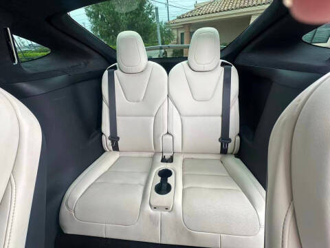 2022 Tesla Model X