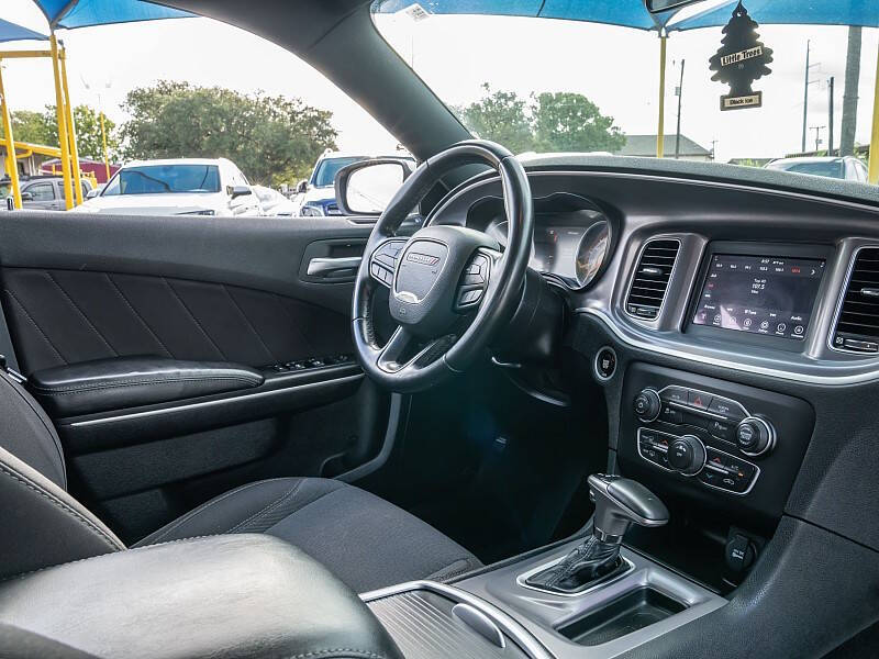 2020 Dodge Charger SXT