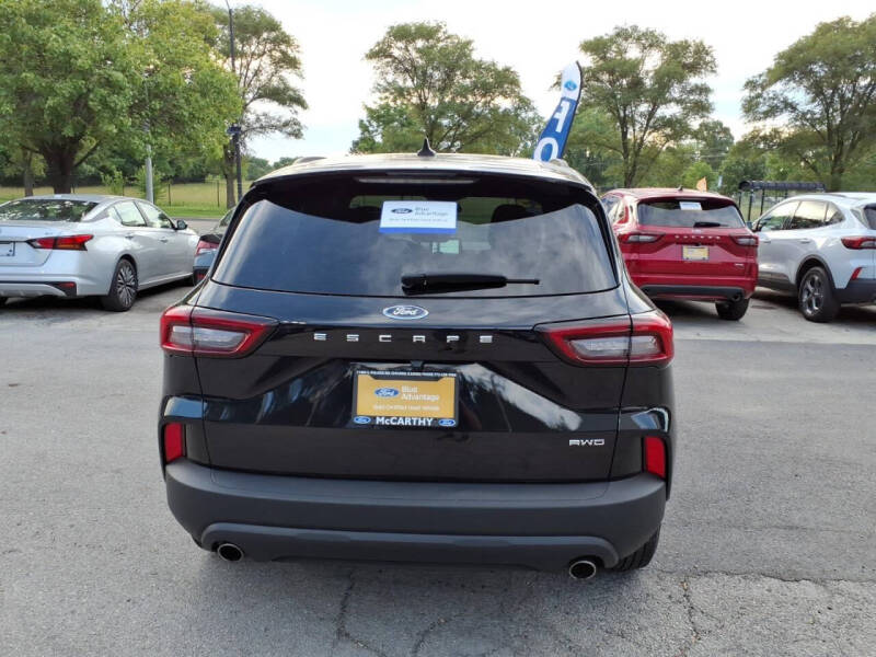 2025 Ford Escape ST-Line Select