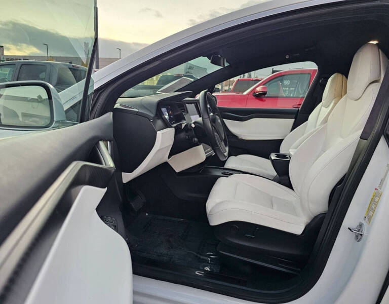 2018 Tesla Model X 75D