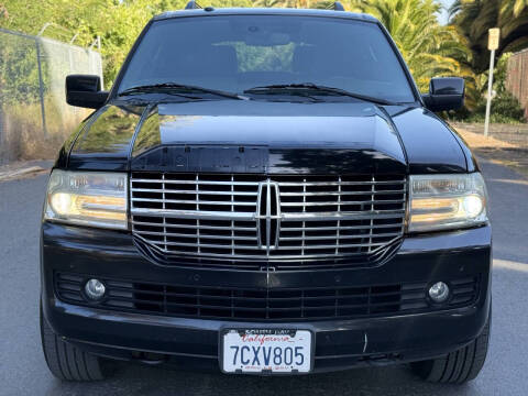2012 Lincoln Navigator Base Photo