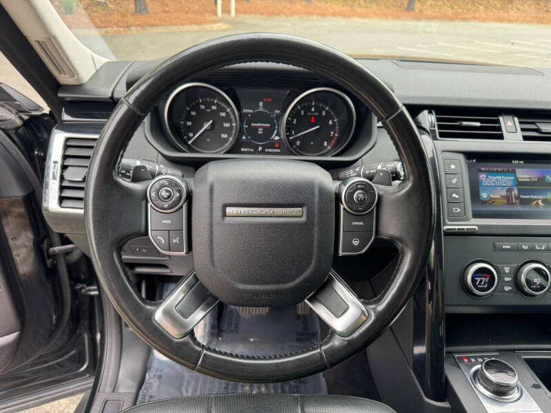 2017 Land Rover Discovery SE