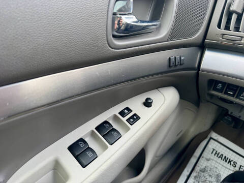 2011 Infiniti G37 Sedan x