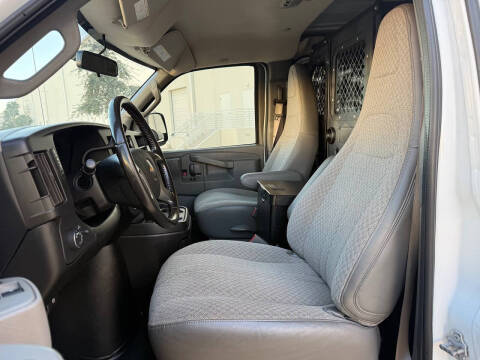 2019 Chevrolet Express 2500