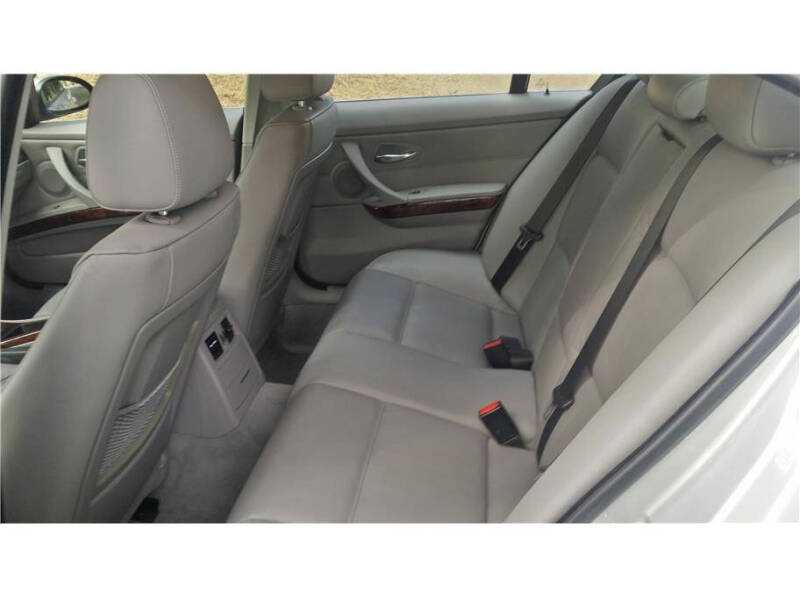 2006 BMW 3 Series 330i