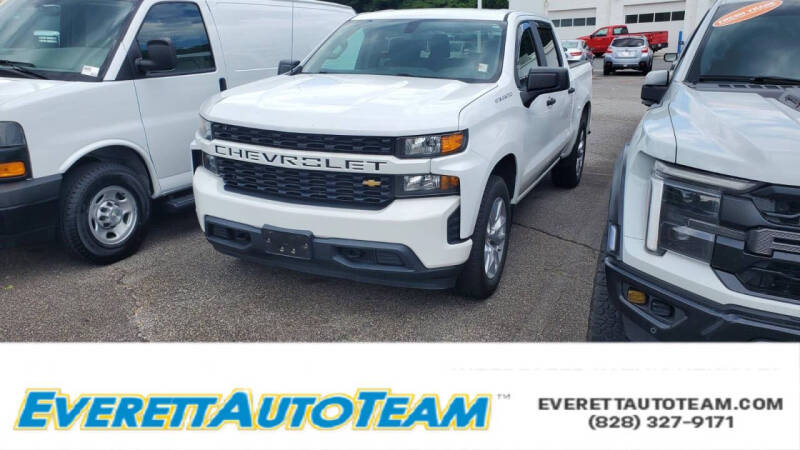 2019 Chevrolet Silverado 1500 Custom Crew Cab Short Box's photo