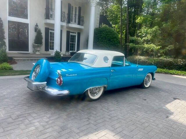 1956 Ford Thunderbird
